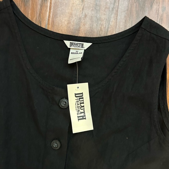 Duluth Trading Co Black Women’s Overeasy Lightweight Hemp Button-Front Jumpsuit - Picture 3 of 9
